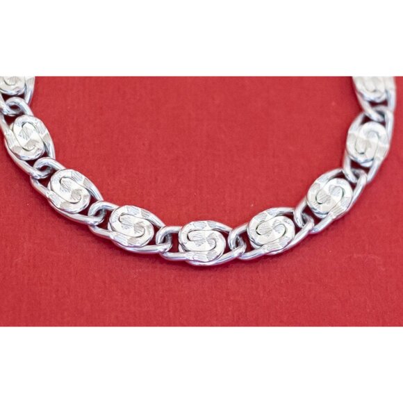 7 inch, Vintage Links Silver Tone Aluminum Bracelet by Sarah Coventry - F38 - Picture 2 of 3